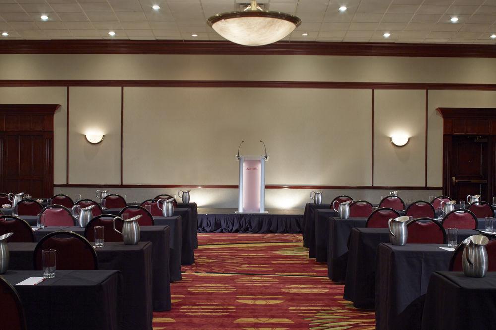 Marriott Cincinnati Northeast Мейсън Екстериор снимка