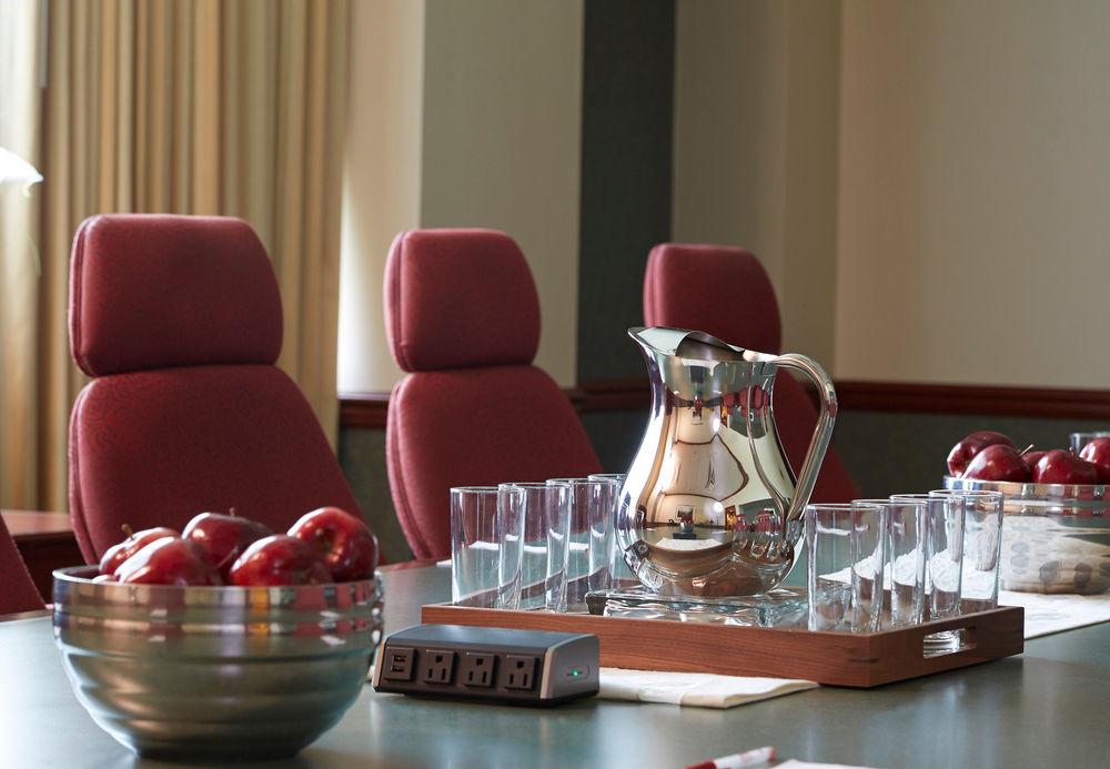 Marriott Cincinnati Northeast Мейсън Екстериор снимка
