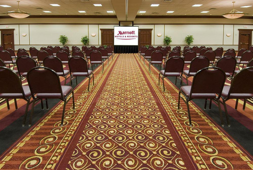 Marriott Cincinnati Northeast Мейсън Съоръжения снимка